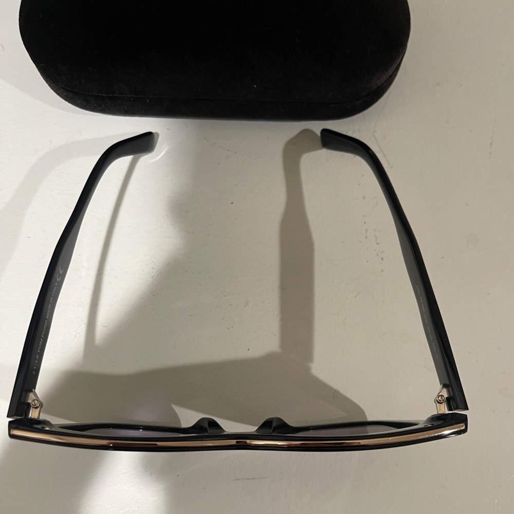Tom Ford Julie Sunglasses - Picture 6 of 6